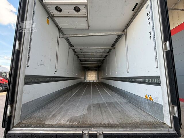 Semi-reboque frigorífico SCHMITZ CARGOBULL Doppelstock Tiefkühler /Telematic/Defrost