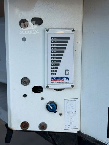 Semi-reboque frigorífico SCHMITZ CARGOBULL Doppelstock Tiefkühler /Telematic/Defrost