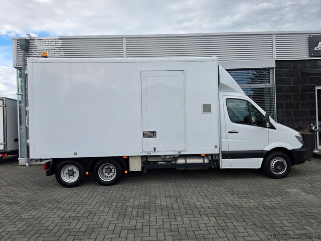 Saugwagen MERCEDES-BENZ 516 CDI 3 Achs Spühl+Kompressor+Haspel