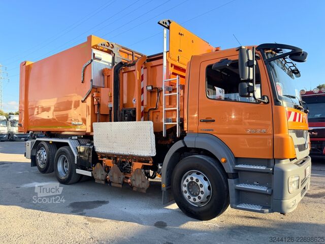 Roll-off-kippi kuorma-auto MERCEDES-BENZ Axor2629L Faun MSTS PACKER3/+Absetzbehälter/Müll