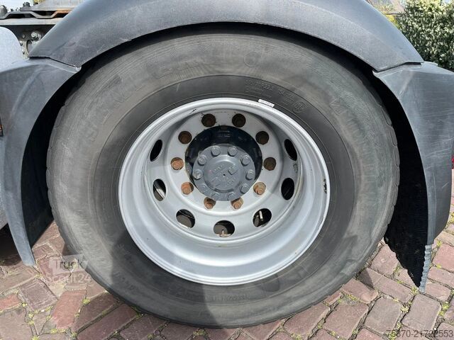 Standard-SZM DAF XF 480 FT Nokkenas vervangen op 614000 KM