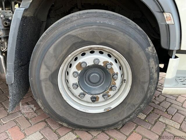Standard-SZM DAF XF 480 FT Nokkenas vervangen op 614000 KM