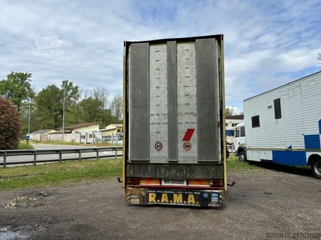 Camião de transporte de carros de competição FIAT 8060.04S