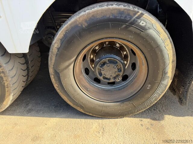 Camion cu macara Volvo FM 360 8x4 + EFFER 275 - 4S + JIB 3S + ATM TRAI...