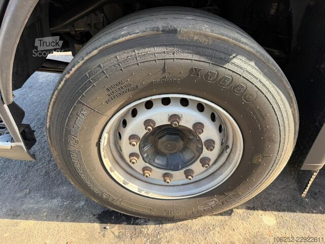 Camion cu macara Volvo FM 360 8x4 + EFFER 275 - 4S + JIB 3S + ATM TRAI...