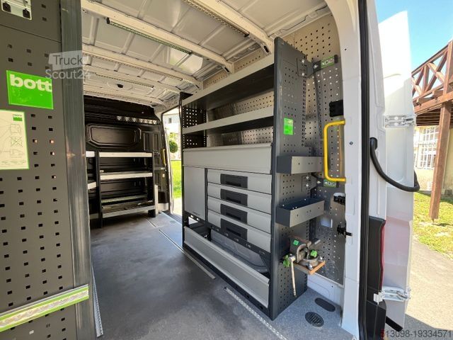 Furgão de teto alto VOLKSWAGEN CRAFTER 2.0 TDI BOTT REGALS. STANDHZG. NAVI PDC