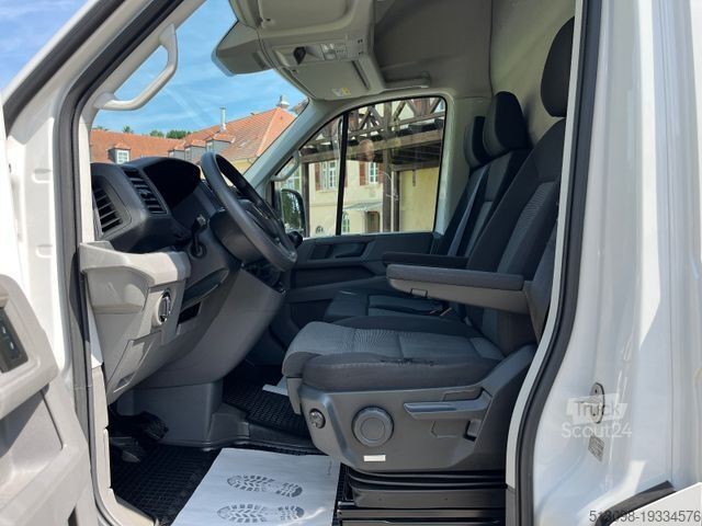 Furgão de teto alto VOLKSWAGEN CRAFTER 2.0 TDI BOTT REGALS. STANDHZG. NAVI PDC