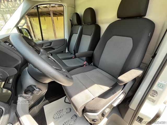 Furgão de teto alto VOLKSWAGEN CRAFTER 2.0 TDI BOTT REGALS. STANDHZG. NAVI PDC