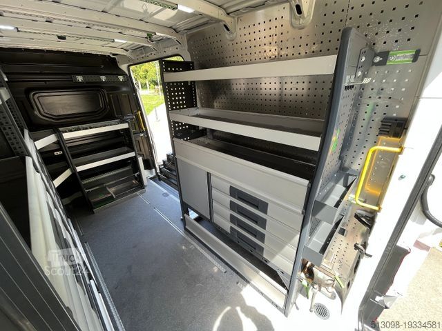Furgão de teto alto VOLKSWAGEN CRAFTER 2.0 TDI BOTT REGALS. STANDHZG. NAVI PDC