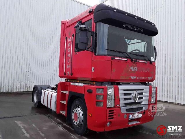 Standard-SZM Renault Magnum 440