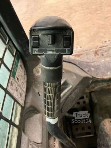 Punilac Bobcat S 450