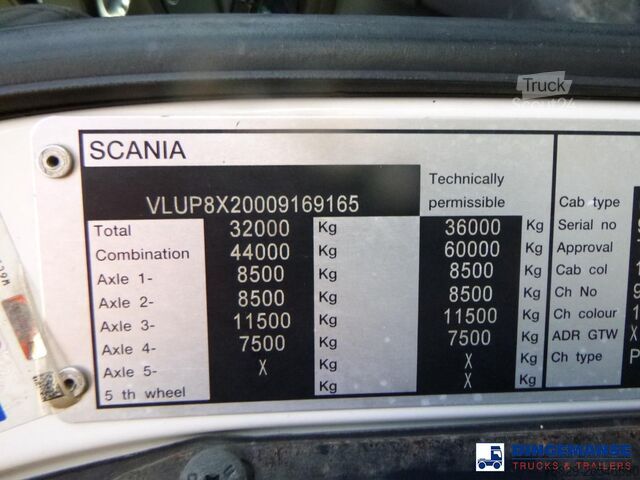 Autokrāna kravas automašīna Scania P 400 8X2 RHD + Fassi F600