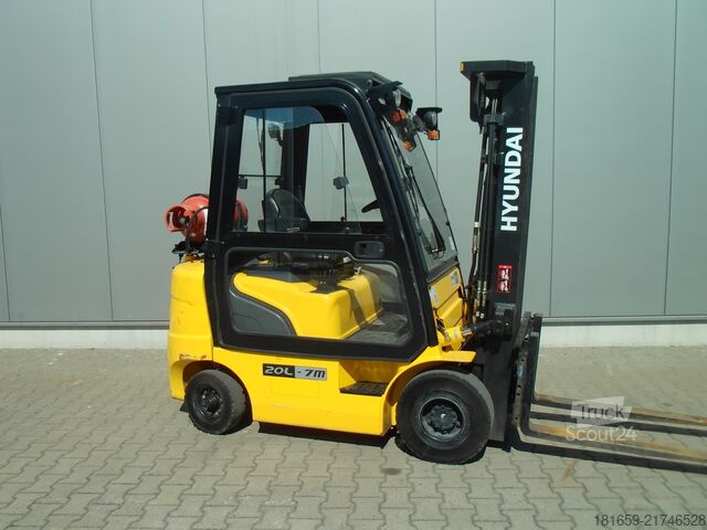 Ανυψωτικό περονοφόρο με εμπρόσθιο φορτηγό HYUNDAI 20L-7M