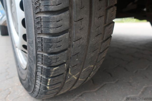 Panel van VOLKSWAGEN T5 Transporter Kasten/Klima/PDC/AHK/Nr. 203