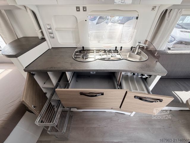 Τροχόσπιτο HYMER/ERIBA 545 Nova ~ mit Vorzelt...