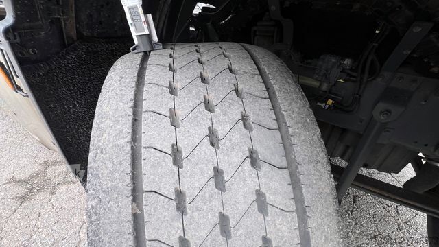 Štandardný ťahač DAF XF 450 FT