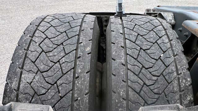 Štandardný ťahač DAF XF 450 FT