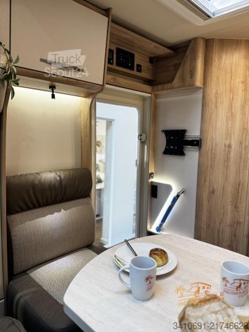 Semi-integrated camper EURAMOBIL Profila T 695 EB verfügbar ab ca.05.2026!