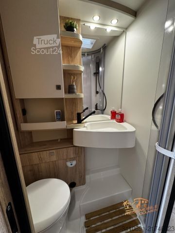 Semi-integrated camper EURAMOBIL Profila T 695 EB verfügbar ab ca.05.2026!
