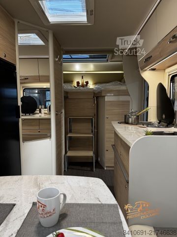 Alcove camper EURAMOBIL Activa One AO 650 HS Vorlauf 2026