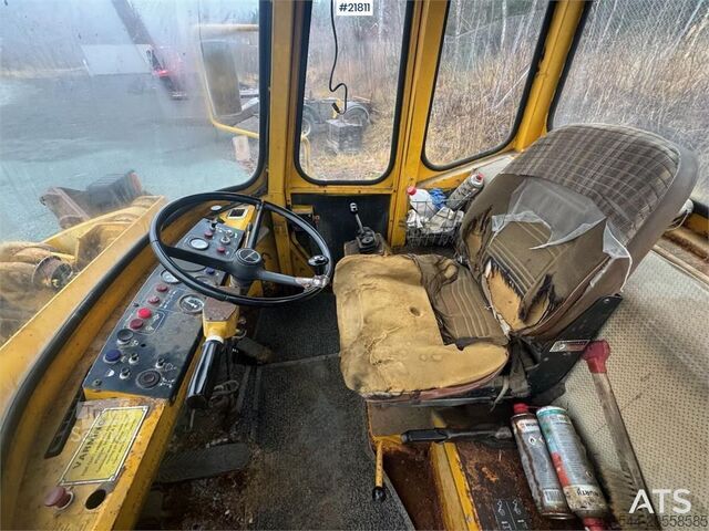 Hjullaster Volvo LM1240 wheel loader. WATCH VIDEO
