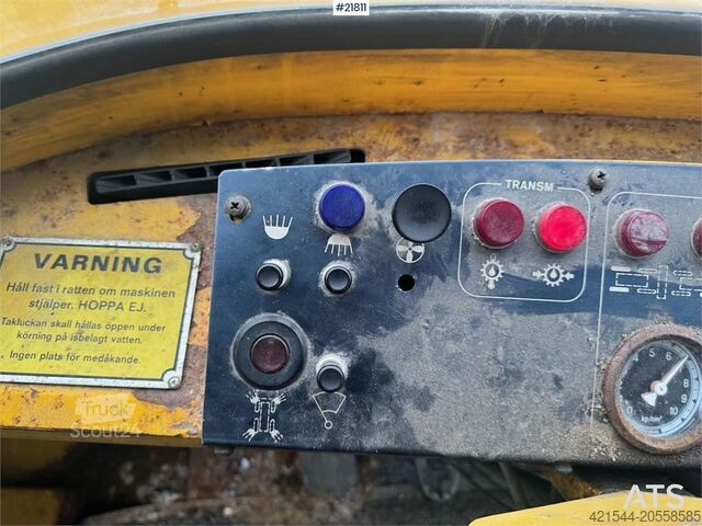 Hjullaster Volvo LM1240 wheel loader. WATCH VIDEO