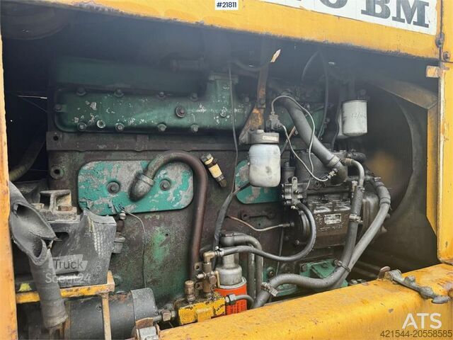 Hjullaster Volvo LM1240 wheel loader. WATCH VIDEO