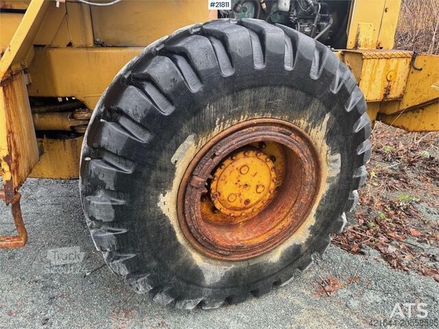 Hjullaster Volvo LM1240 wheel loader. WATCH VIDEO