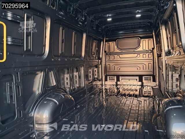 Stationwagen met hoog dak MAN TGE 3.180 Automatik 180PS AHK L4H3 ACC LED Navi...