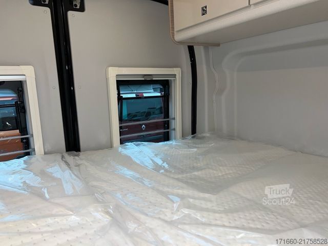 Kastenwagen Wohnmobil / Campervan BÜRSTNER Lineo C 550 Gästebett