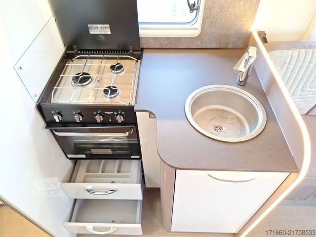 Полуинтегрированный автодом BÜRSTNER Lyseo TD 594 AHK/ SAT/ TV