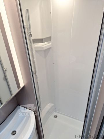 Полуинтегрированный автодом BÜRSTNER Lyseo TD 594 AHK/ SAT/ TV