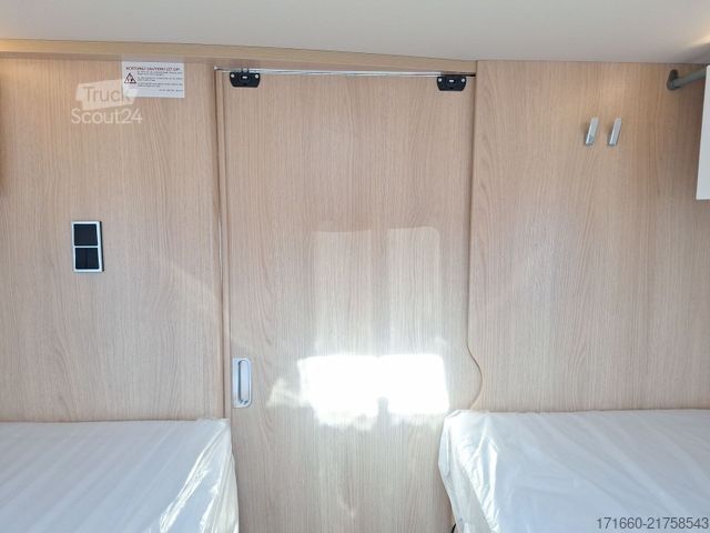 Інтегрований автокемпер HYMER/ERIBA B-Klasse ML I BlackLine 780 HUBSTÜTZEN+Autarkie