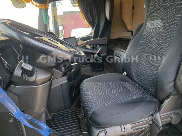 Вантажівка зі змінною надбудовою MERCEDES-BENZ Actros 2542 / Volumen / German / wenig KM