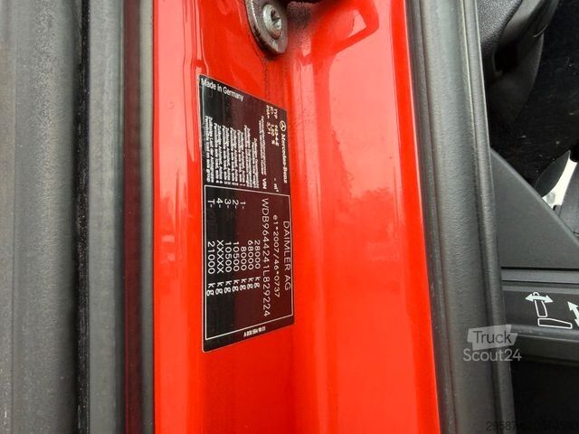 Těžkotonážní nákladní vůz MERCEDES-BENZ 2663 Arocs Nebenantrieb Retarder VOLL