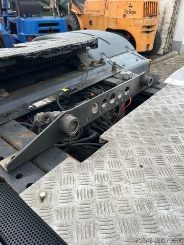 Cap tractor standard MAN TGX 18.460-Kipphydraulik-Deutsch