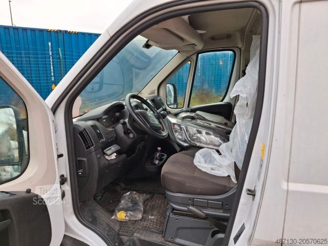 Bestelwagen CITROEN Jumper 35 L4H2 Control Heavy Blu