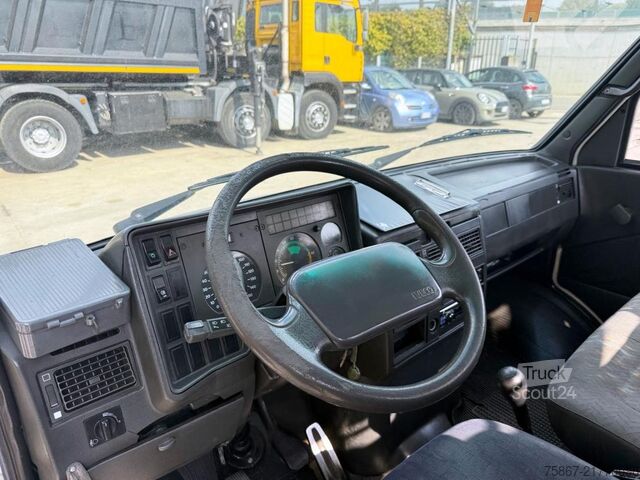 Camión de plataforma IVECO TURBO DAILY 35-10