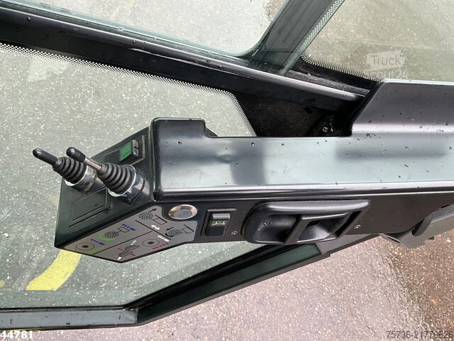 Road sweeper Ravo 540 CD Euro 6 with 3-rd brush