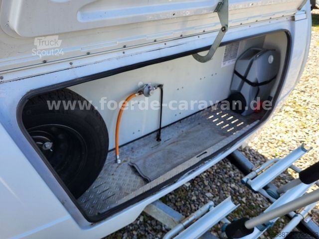 Karavan BÜRSTNER Premio 490 TS Queensbett - Nr. 11  (4)