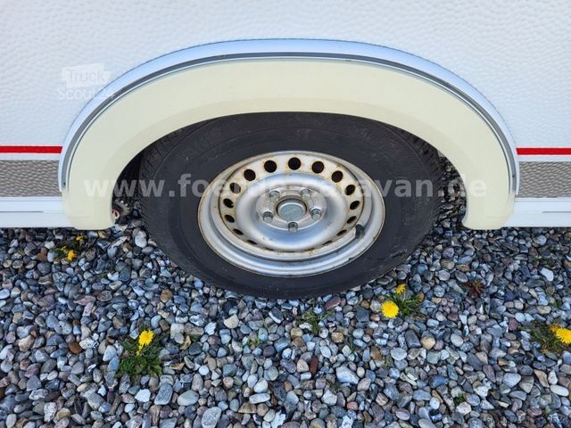 Karavan BÜRSTNER Premio 490 TS Queensbett - Nr. 11  (4)