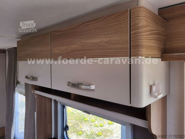 Karavan BÜRSTNER Premio 490 TS Queensbett - Nr. 11  (4)