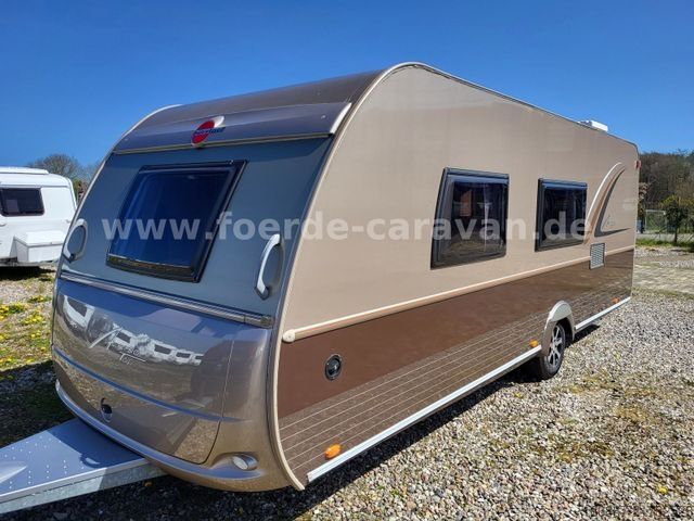 Caravana BÜRSTNER Averso Top 545 TS Queensbett Nr. 17  (5)