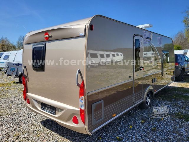 Caravana BÜRSTNER Averso Top 545 TS Queensbett Nr. 17  (5)