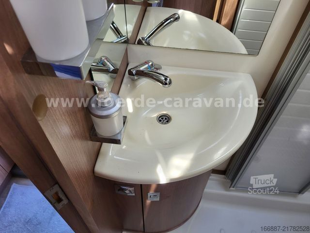 Caravana BÜRSTNER Averso Top 545 TS Queensbett Nr. 17  (5)