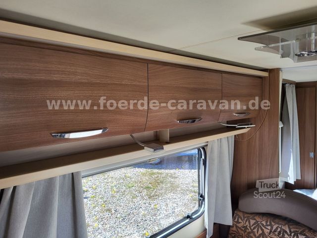 Caravana BÜRSTNER Averso Top 545 TS Queensbett Nr. 17  (5)