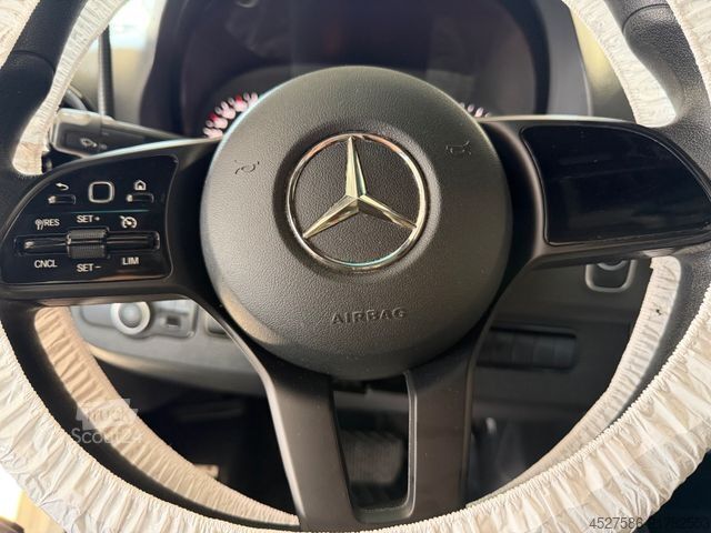 Požiarnické auto MERCEDES-BENZ Sprinter III 516 RTW/KTW KOFFER*RETTUNGSFAHRZEUG