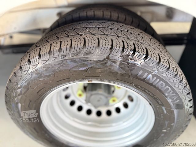 Požiarnické auto MERCEDES-BENZ Sprinter III 516 RTW/KTW KOFFER*RETTUNGSFAHRZEUG