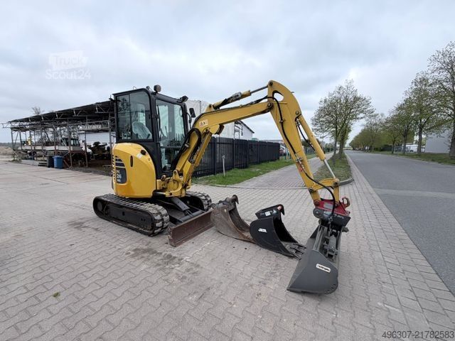 Mini excavator KOMATSU PC26 MR-3 + Löffel Packet  / TOP