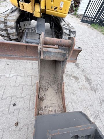 Mini ekskavatör KOMATSU PC26 MR-3 + Löffel Packet / TOP